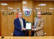 رئيس البنك الزراعي المصري ومحافظ المنيا يوقعان بروتوكول تعاون لتمويل المنتفعين بأراضي أملاك الدولة
