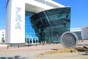 92131a5c d347 4cf9 b66b 3b0fad752842