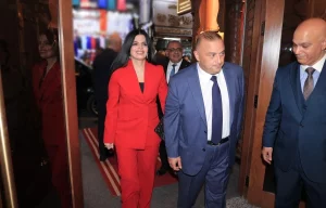 5843b459 d95c 4e27 9e0e 8e0aa953c172